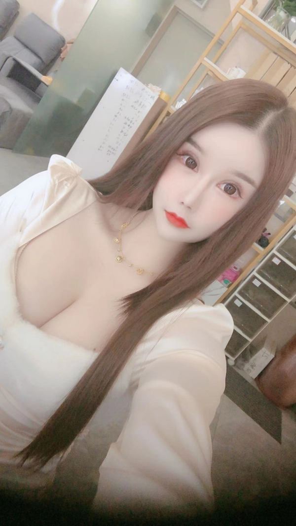 曼谷外围女全套服务